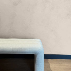 Korqpaint Ocre op de muur