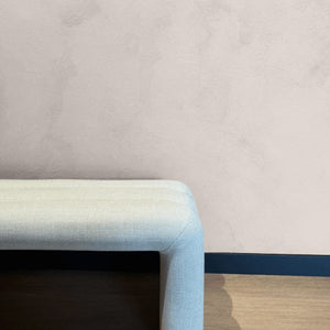 Korqpaint Saffron op de muur