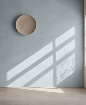 Korqstuc Soft grey op de muur