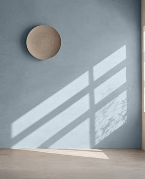 Korqstuc Stone grey op de muur